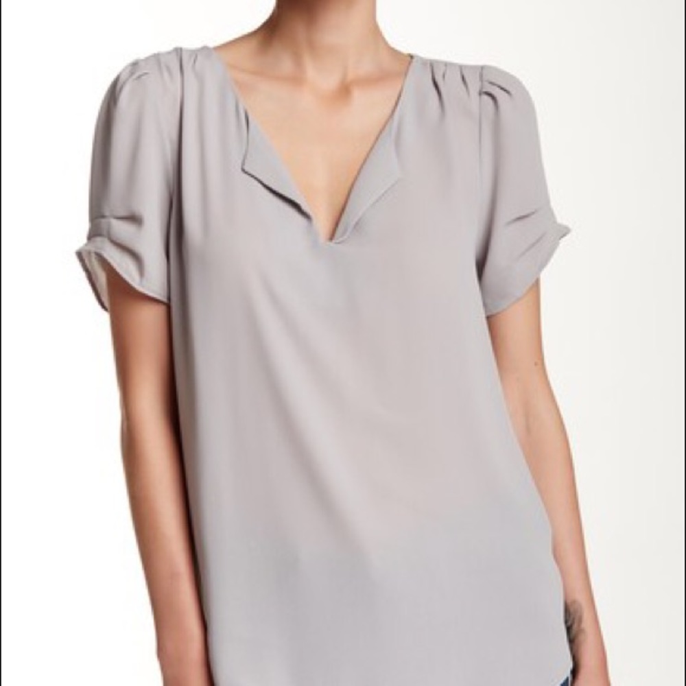 NWT DR2 by Daniel Rainn Gray Blouse